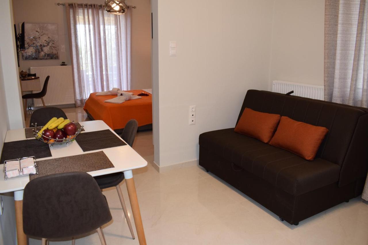 Studio Holiday Kalamata 2 Экстерьер фото
