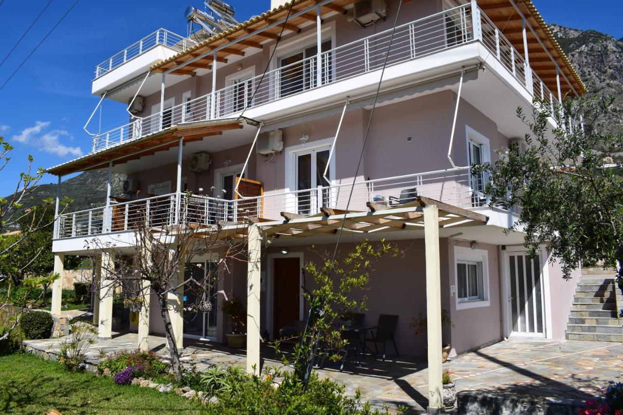 Studio Holiday Kalamata 2 Экстерьер фото