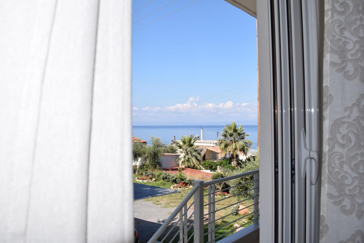 Studio Holiday Kalamata 2 Экстерьер фото
